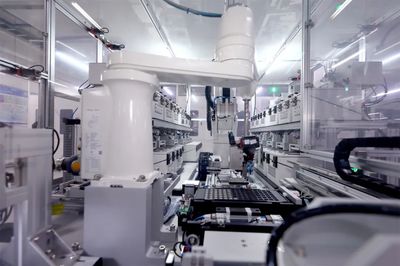 未来已来!深度长虹"AI+"全生态竞速重塑产业格局